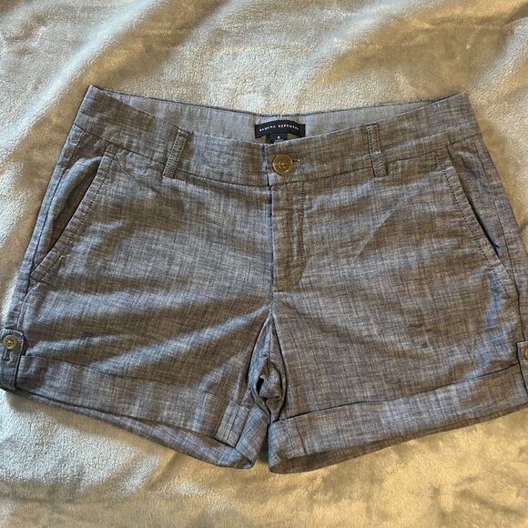 Banana Republic Women's Chino Casual Shorts Cuffed Rolled Hem Blue Shorts - Picture 2 of 6
